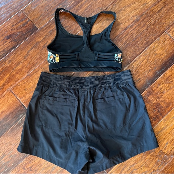 Body Glove Swim/Active top and shorts. - Picture 5 of 5